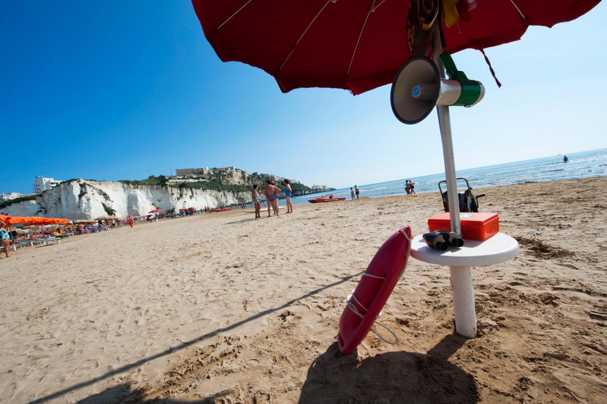 Hotel Degli Aranci Vieste Zewnętrze zdjęcie